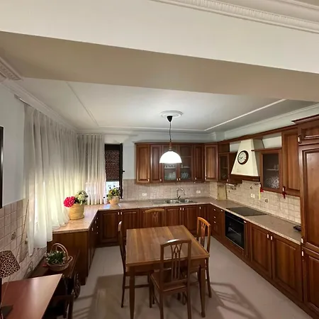 Blloku Promenade Appartement *